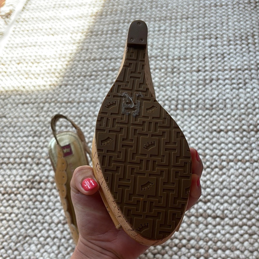 Elaine Turner Wedge Sandals with Slingback - Picture 4 of 5